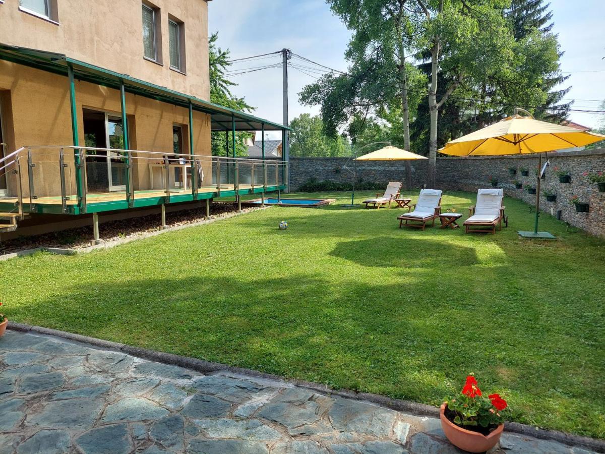 סראייבו Hotel Brass- Free Parking מראה חיצוני תמונה