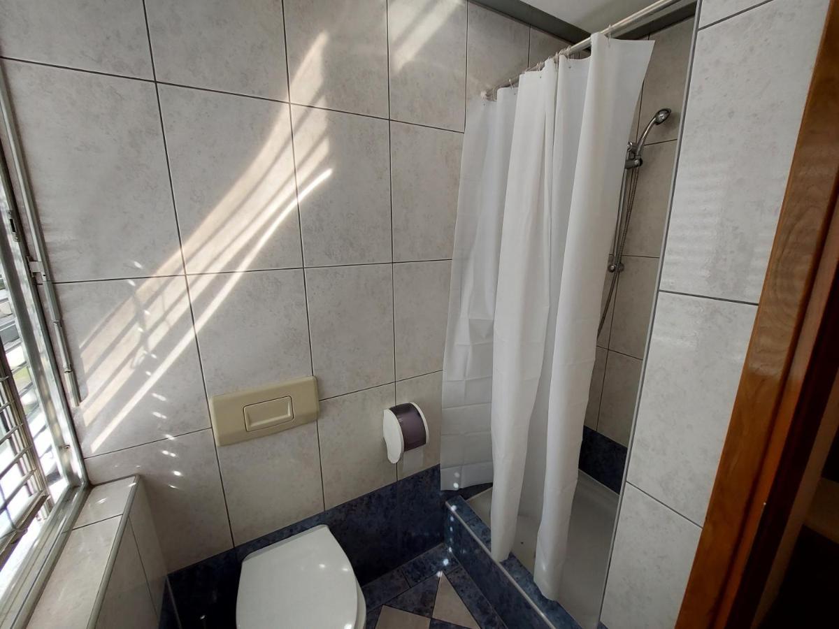 סראייבו Hotel Brass- Free Parking מראה חיצוני תמונה
